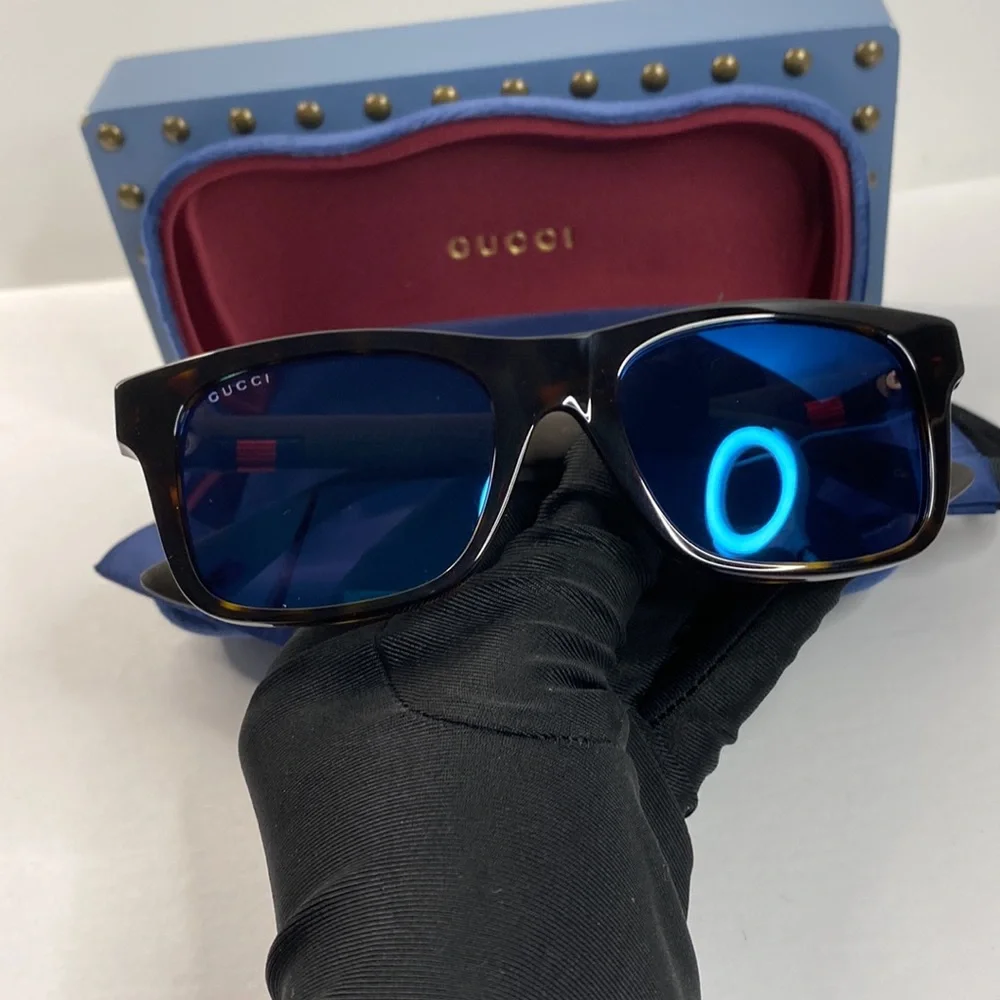 💯 - Authentic- New - Gucci Black GG0008S Square Sunglasses